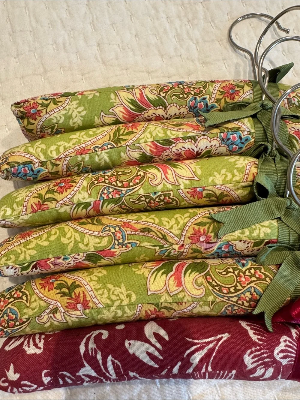 Vera Bradley Padded Hanger Set